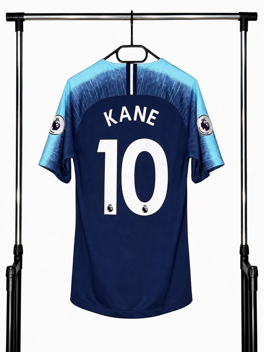 Maillots de corps & Pantalons: TOTTENHAM 2018-19 (Kane) – D'occasion à Aigle par VIRAGENORD