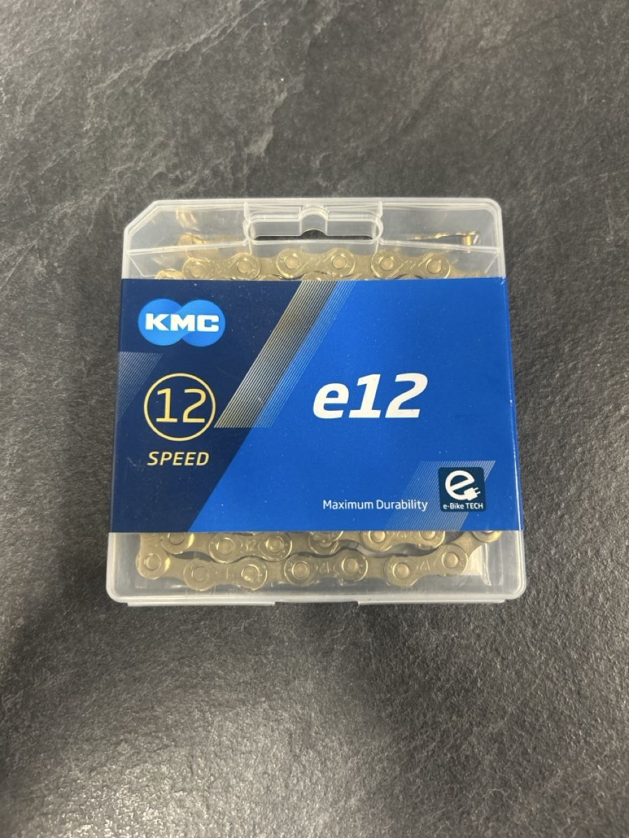 Ketten: Neue Goldene KMC E12 Kette – Neu und originalverpackt aus Jens von knippcycling