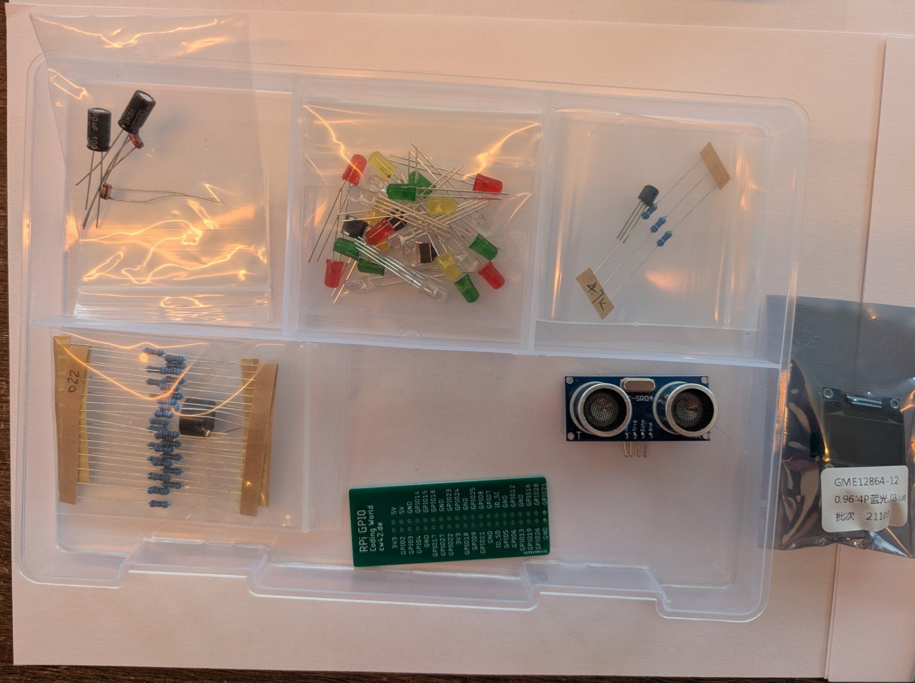 Raspberry Pi PC: CODING WORLD Raspberry Pi Starterkit – Usato da Gwatt (Thun) venduto da Cardinal8 1