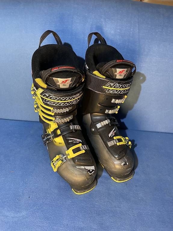 Chaussures hommes: Skischuhe  – D'occasion à Lupsingen par kurrrti