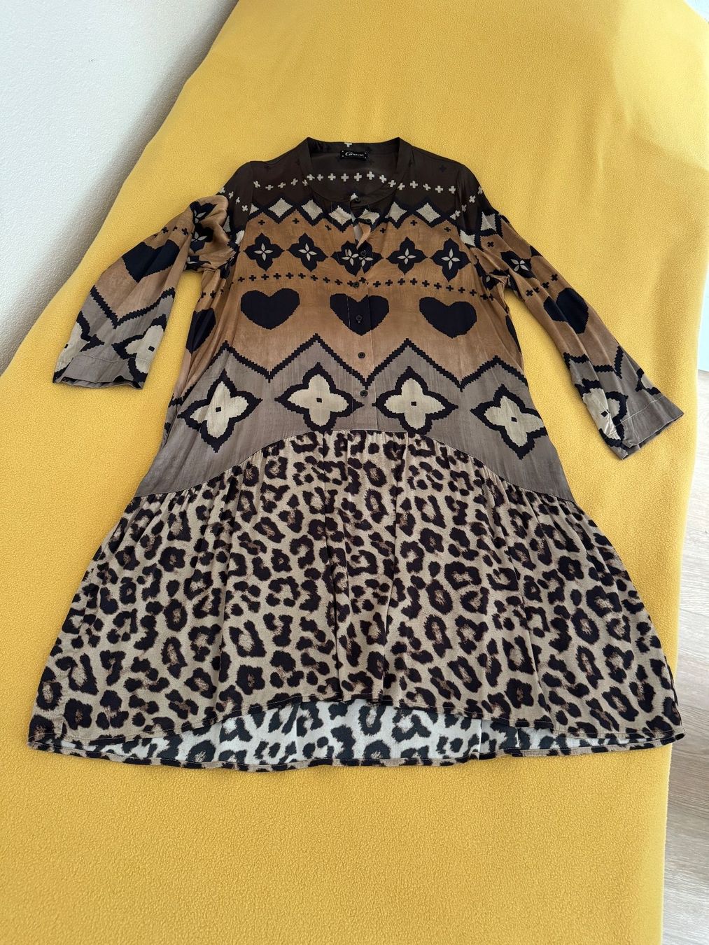 Grace Vestiti: Grace Sommerkleid Grösse L – Usato da Aesch BL venduto da Postillon 2