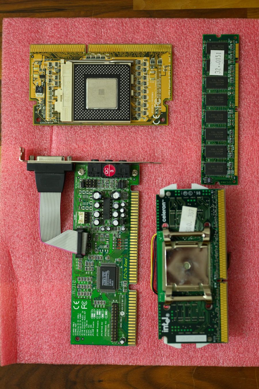 Mainboards: ABit BX6 (440BX) | Celeron + Extra CPU | RAM | CMI8330 – Gebraucht aus Uitikon Waldegg von palomurin 1