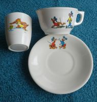 Disney Tasse und Unterteller sowie ein Becher aus Ornamin