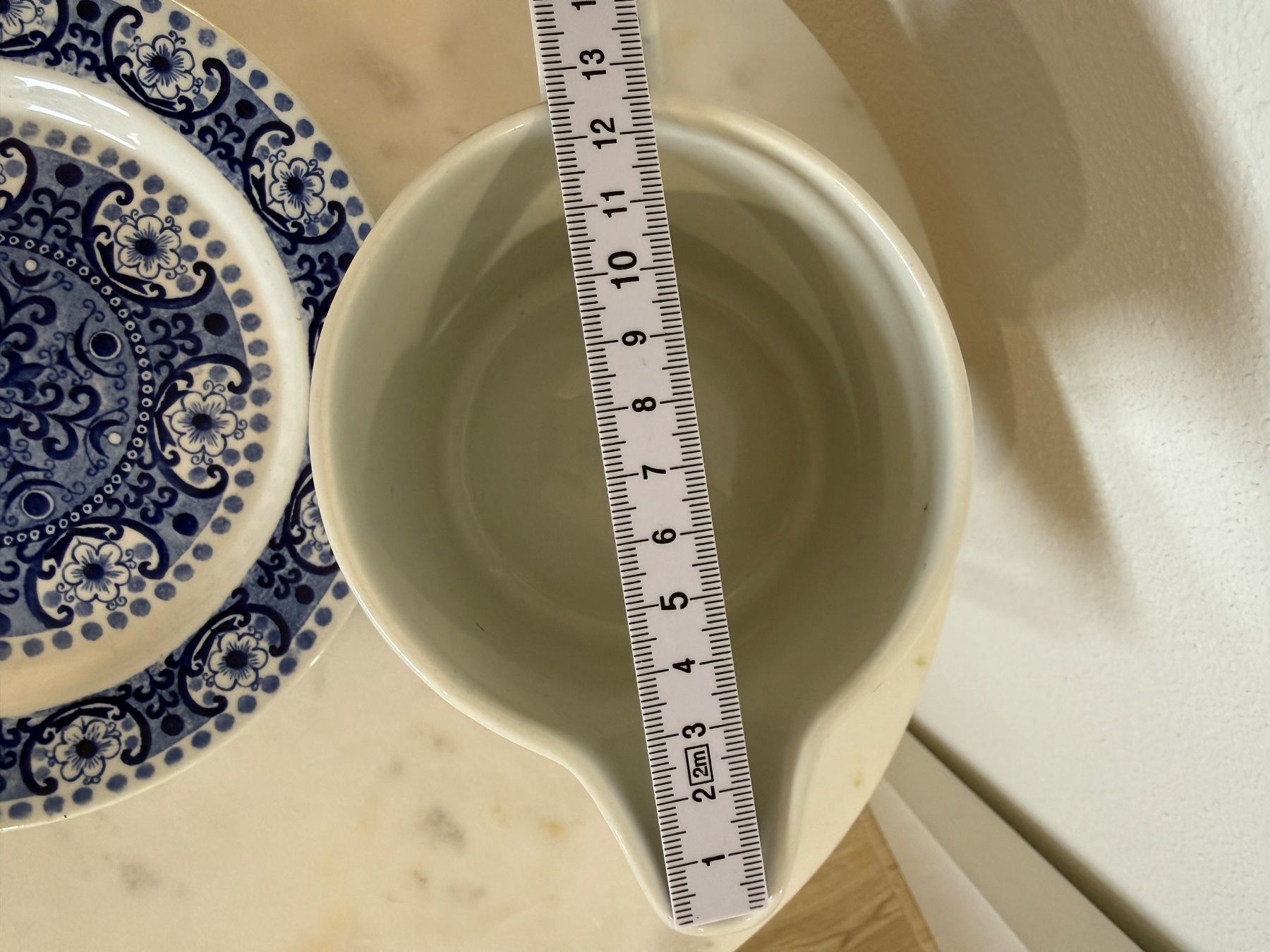 Arabia Set di piatti: Arabia Ali Pitcher und Teller – Usato da Leissigen venduto da SKcool 2