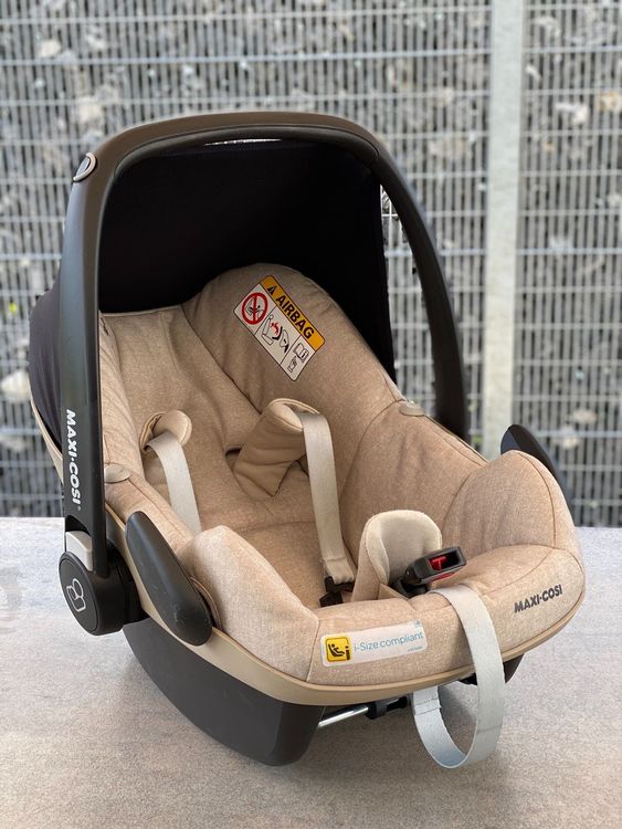 Maxi cosi pebble outlet plus nomad sand