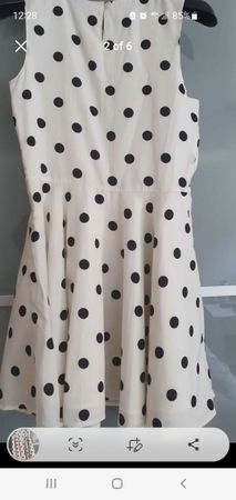 Neues Kleid Gr 140-152