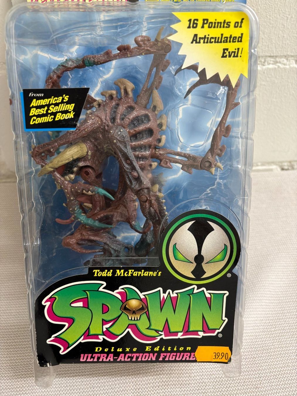 Statuette: Todd McFarlane Spawn Vertebreaker Ultra Action Figur 1995 – Usato da Ottenbach venduto da TimelessEmotions. 1