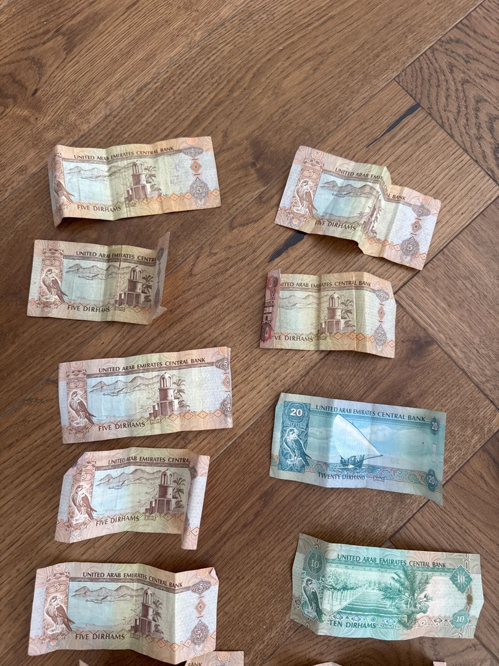 Billets de banque: VAE Dirham Scheine / Geldnoten – D'occasion à Dietlikon par HighspeedUmzug 3