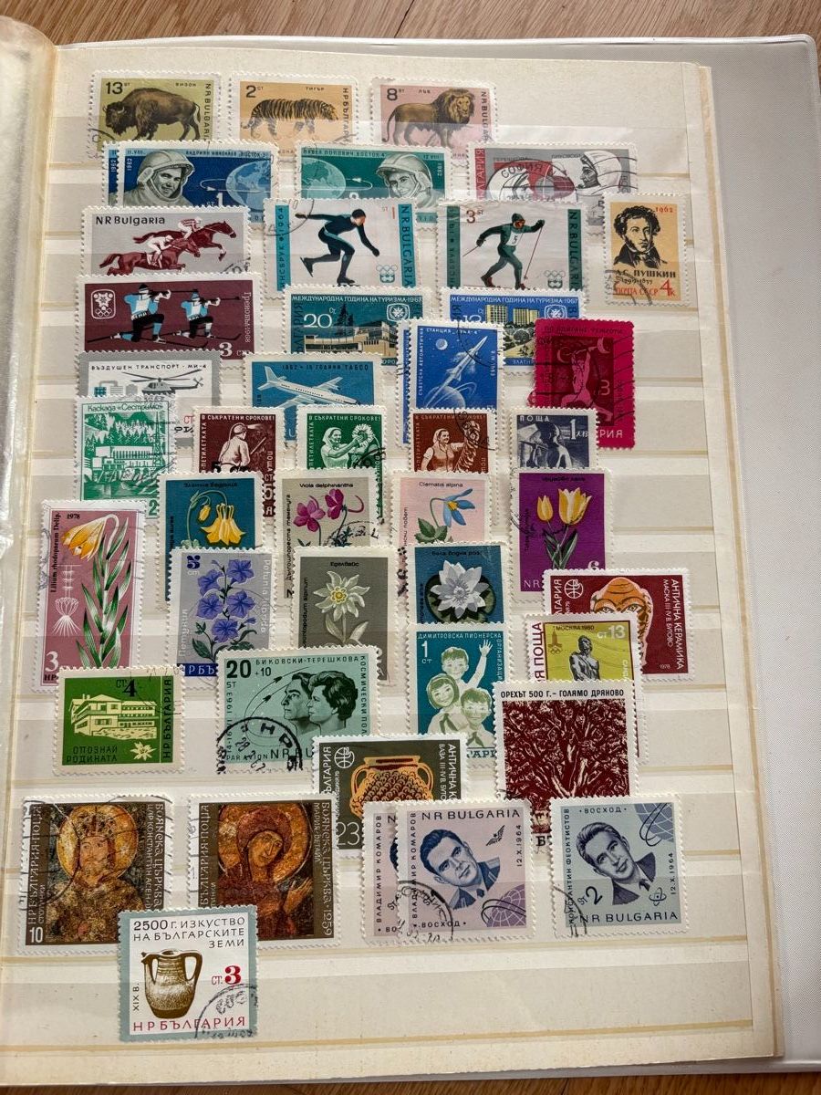 Tutti i francobolli: Timbres Russie - Bulgarie - Roumanie – Usato da Zweisimmen venduto da Domii 3
