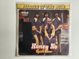 Middle Of The Road Single - Honey No / Union Silver