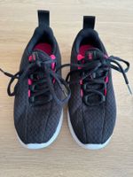 Nike Turnschuh, Grösse 31
