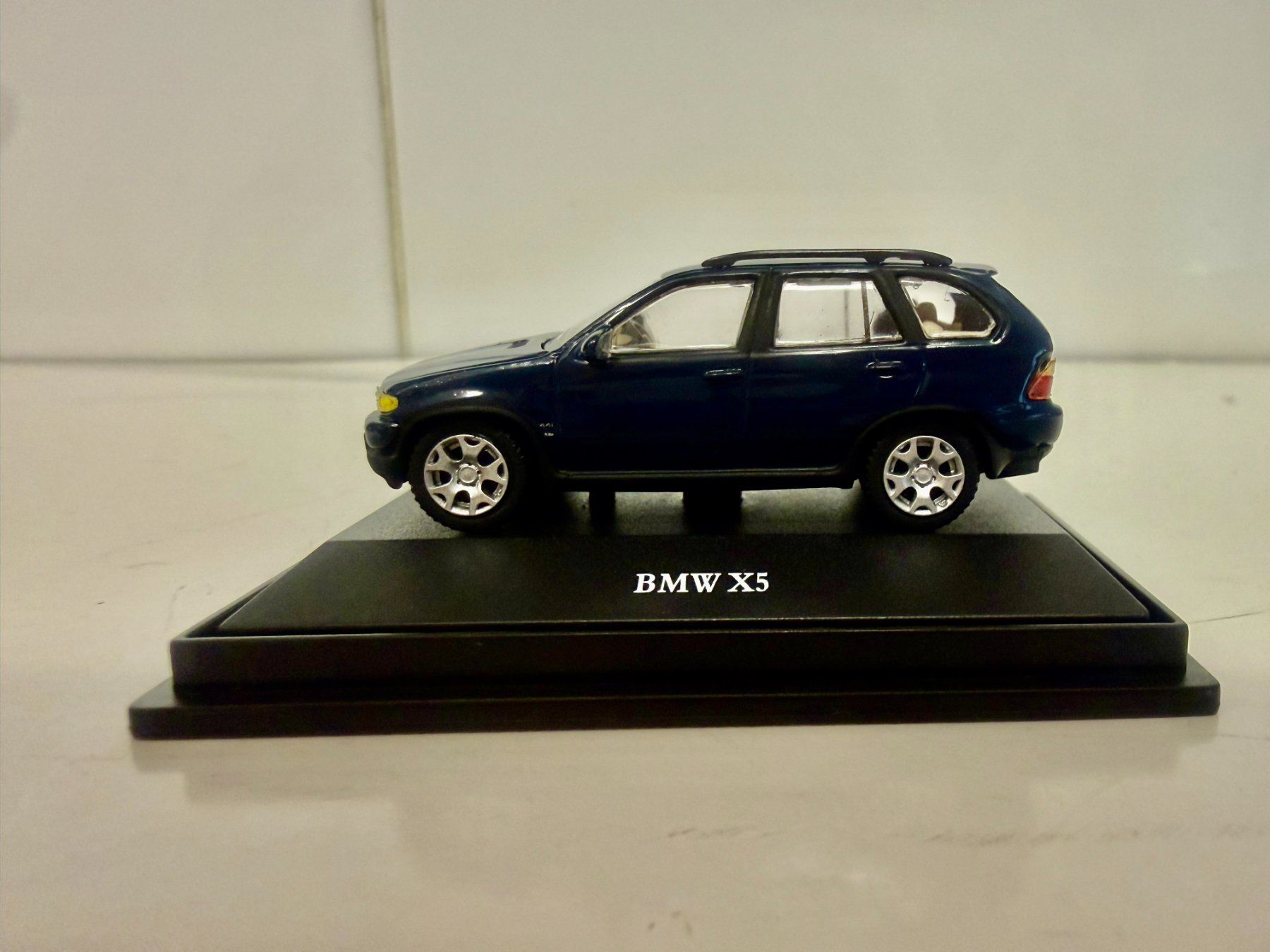 BMW Modellautos: BMW X5 1-72 neu / OVP – Neu (gemäss Beschreibung) aus Männedorf von toroloco1953 5