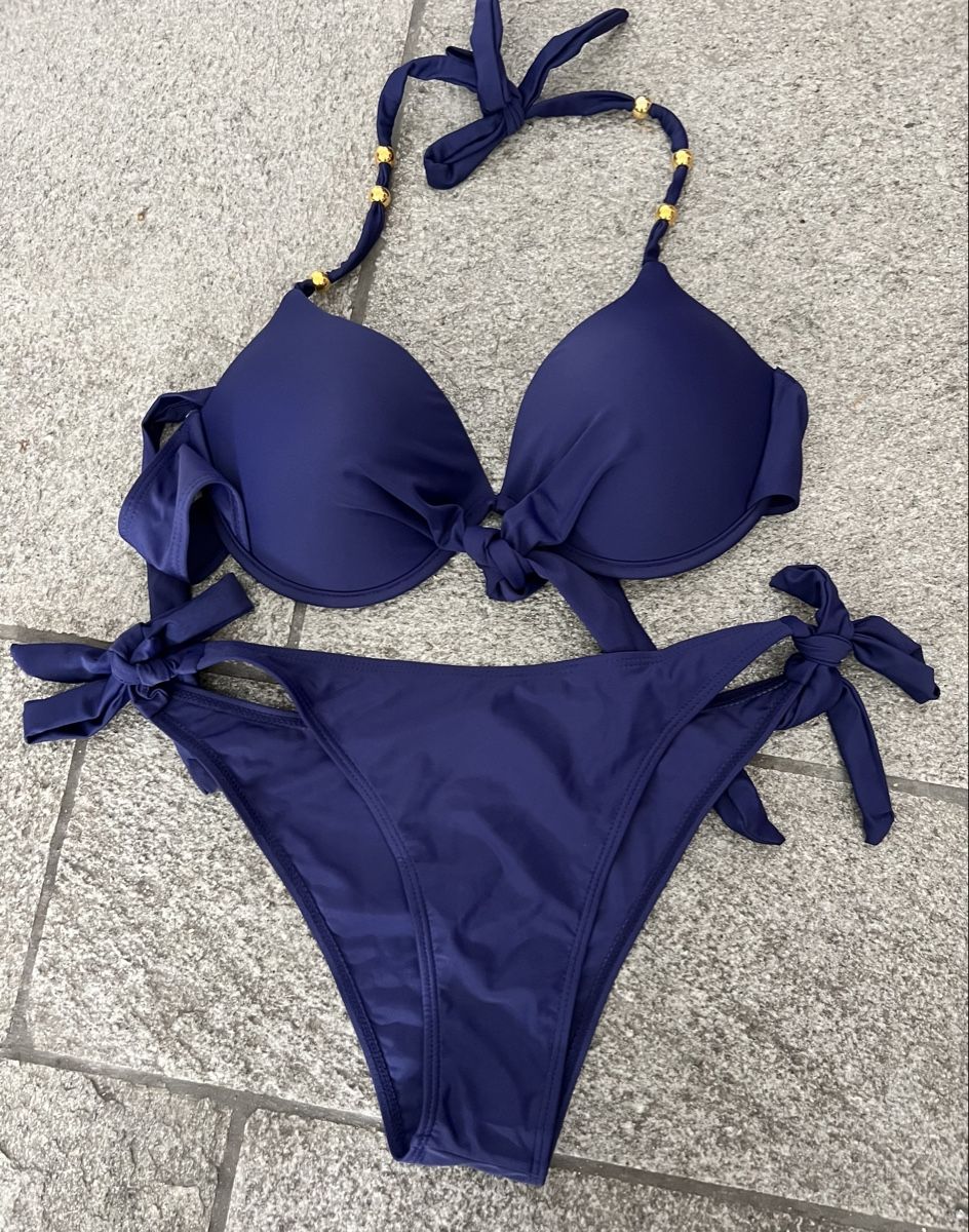Badekleider & Bikinis: 5 Bikini Set Damen  – Gebraucht aus chur von Ika11 1