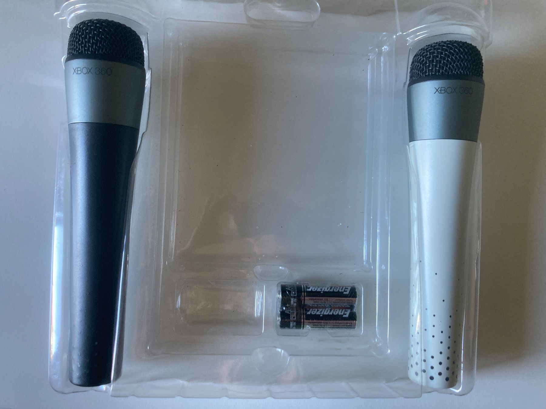 Microsoft Spiele: Lips Xbox 360 Karaoke-Set mit 2 USB-Mikrofonen – Gebraucht aus Mägenwil von Mitral32 3