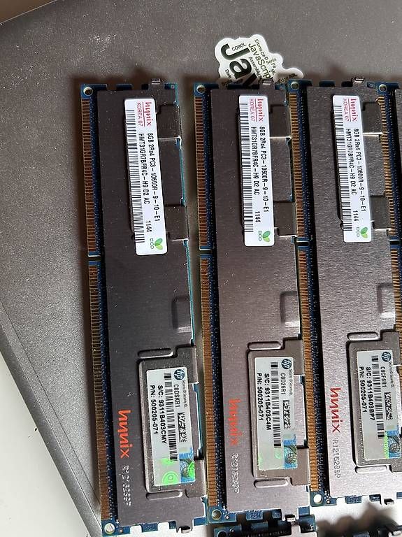Server: 12x RAM Server 8GB DDR3 ECC (Totale 96GB) – Usato da Vaglio venduto da Arabella1973 1