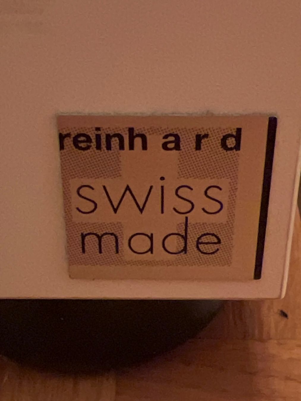 Cassettiere: Lowboard weiss mit 2 Schubladen, neuwertig – Nuovo (secondo la descrizione) da Rüschlikon venduto da Picpara 4