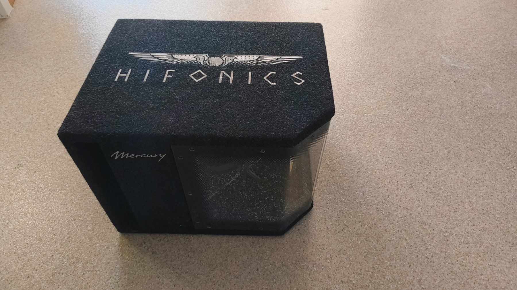 Amplificatori: Leeres Hifonics Gehäuse – Usato da Adliswil venduto da Seve177