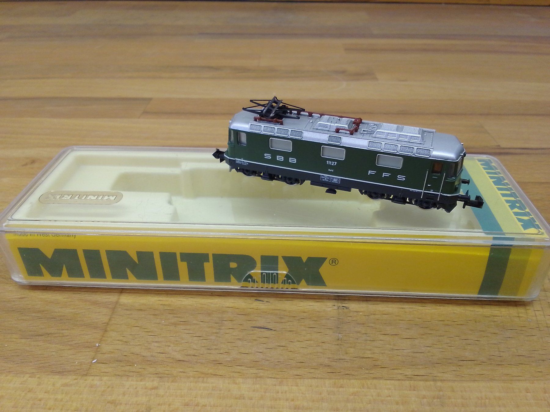 Trix Modellini di ferrovie: Lok" Re 4/4 sbb – Usato da Zollikofen venduto da Noak 2