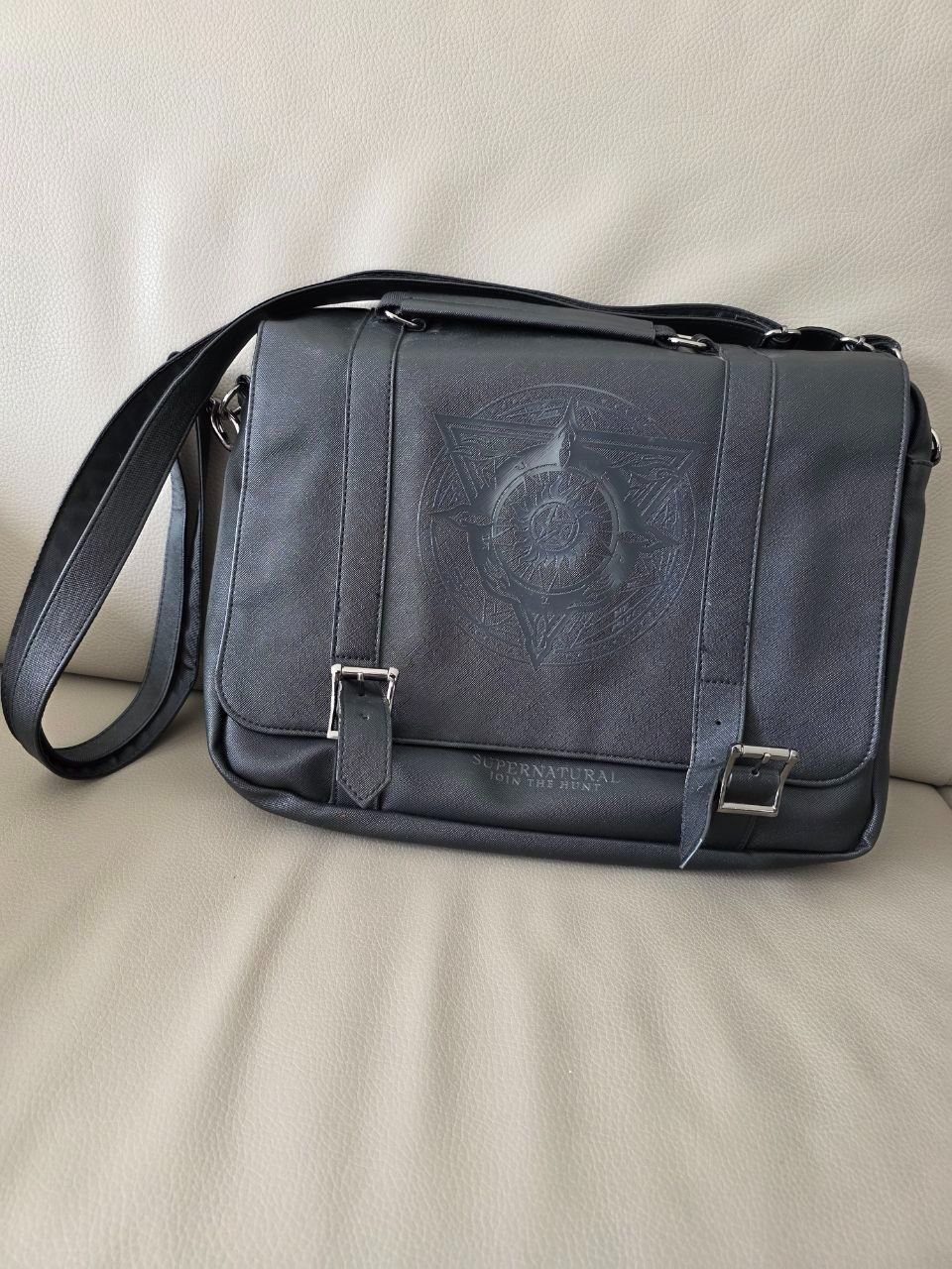 Borse da donna: Supernatural "Mandala" Handtasche / Rucksack – Usato da Maur venduto da Edsch