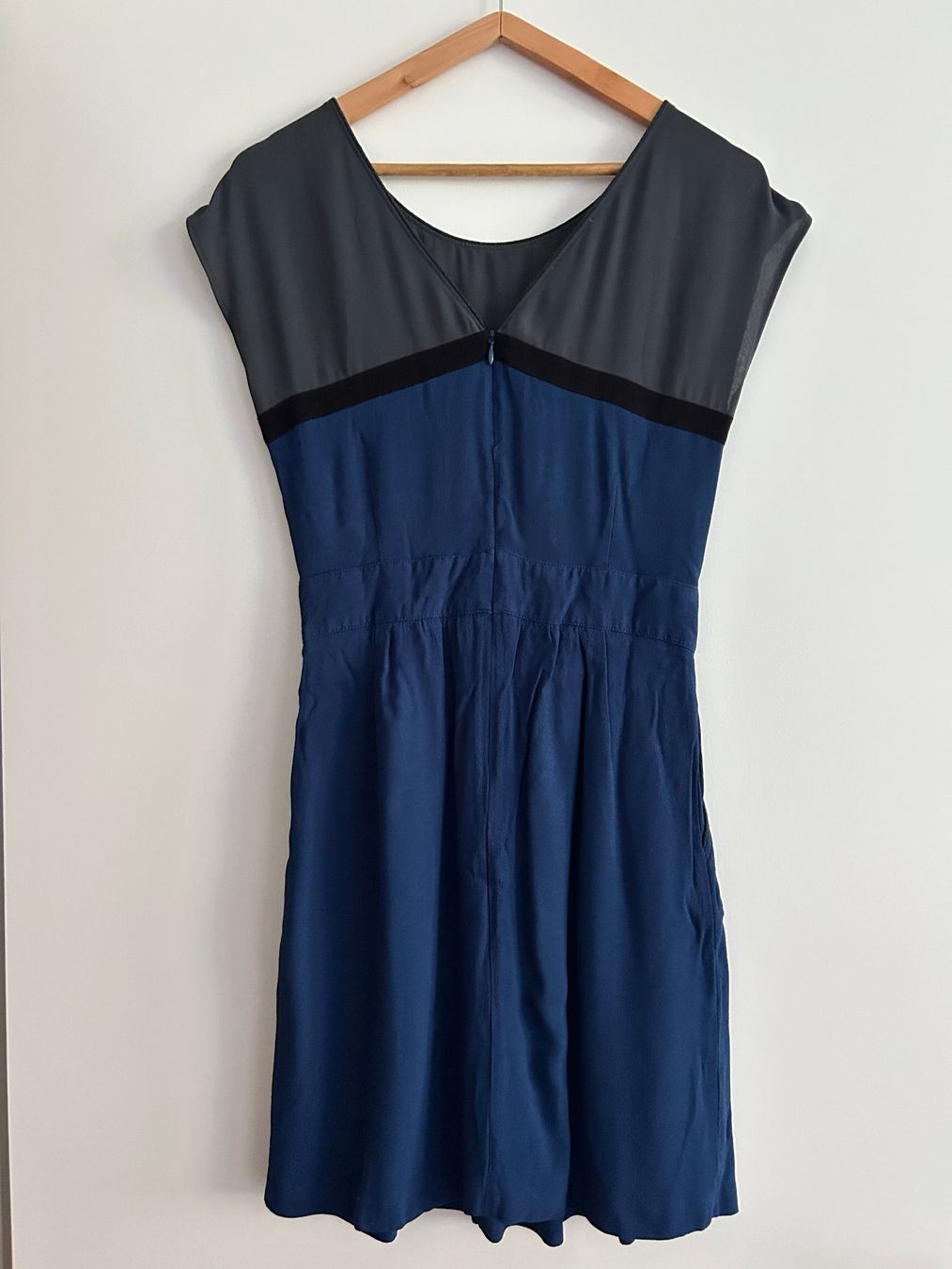 Kookai Vestiti: Robe mi-longue Kookai – Usato da Martigny venduto da m_juli 1