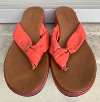 Superbe tong compensée INUOVO 100%cuir corail n.40