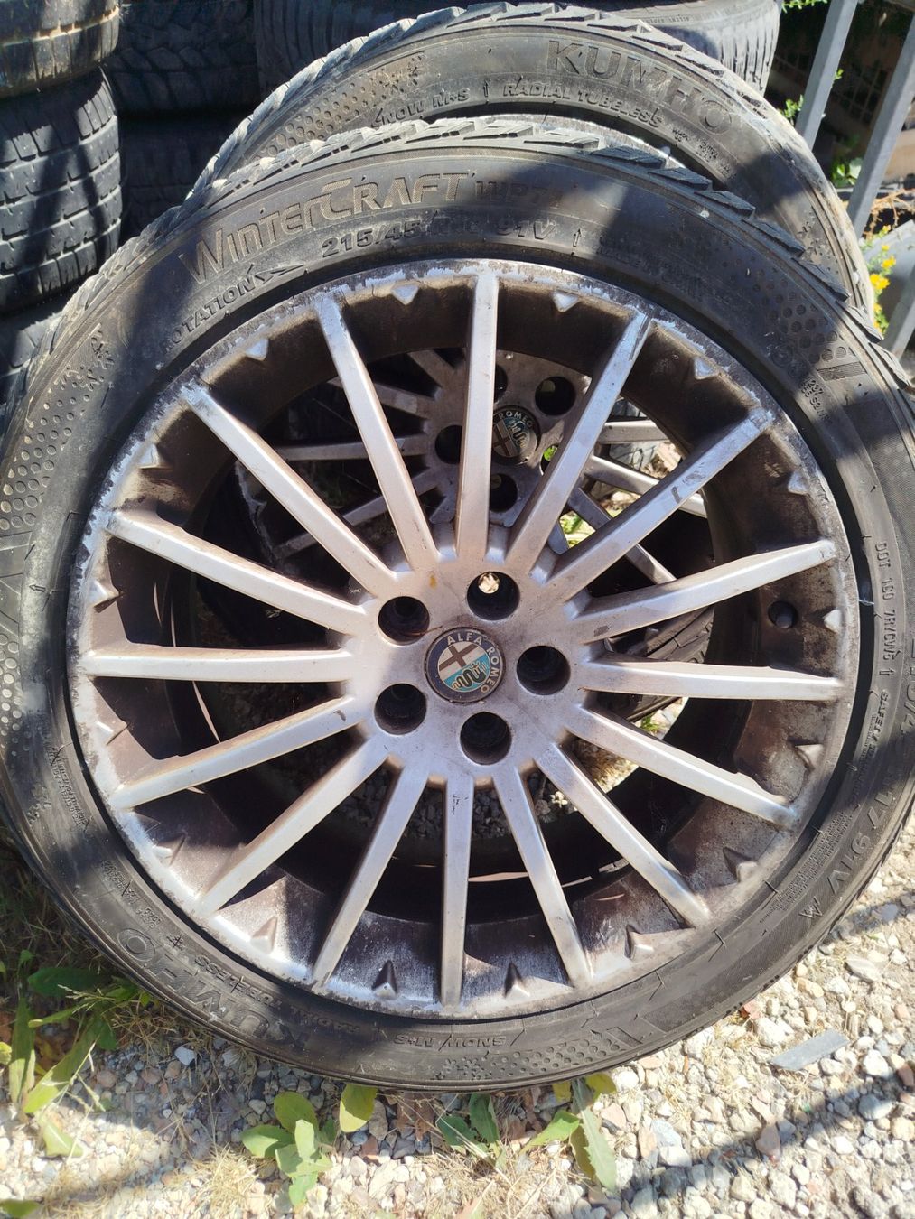 Alfa Romeo Pneumatici & Ruote complete: Roues Alfa Romeo 147 / 156 / GT – Usato da Savagnier venduto da Botteron_Recycling 3
