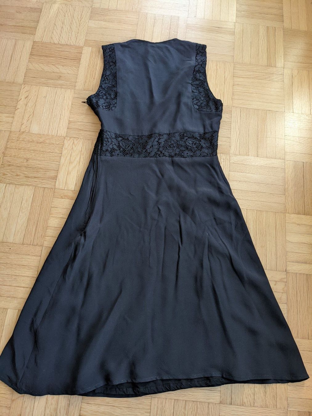 Nafnaf Vestiti: NAF NAF schwarzes Spitzenkleid XS – Usato da Lengnau AG venduto da Nathi88 1