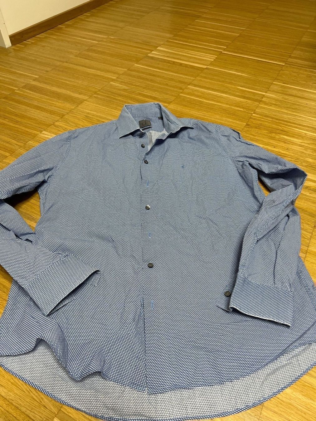 Calvin Klein Camicie: Calvin Klein – Usato da Menzingen venduto da Dali2504