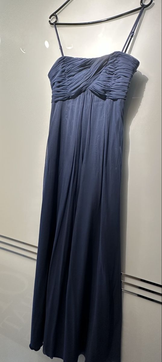 Kleider: Kleid – Gebraucht aus Unterlunkhofen von car_8fpk