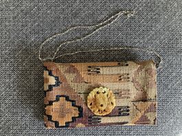 Sac à main pochette ou bandoulière