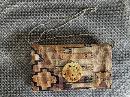 Sac à main pochette ou bandoulière