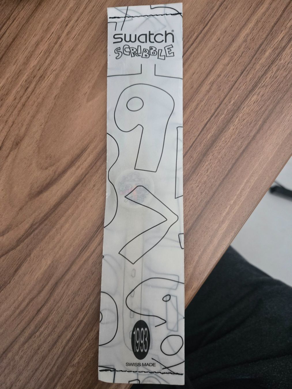 Swatch Orologi: Swatch "Scribble" 1993 orologio da polso unisex sigillato – Nuovo e nell'imballaggio originale da Pregassona venduto da med_fk22