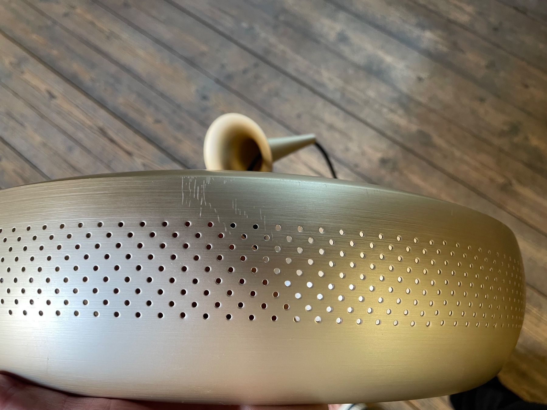 Lampade: Schöne Designer-Lampe Messing-Optik mit Lochmuster – Usato da Winterthur venduto da Mondulus56 5