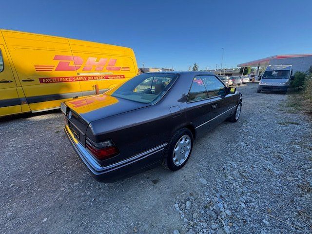 Mercedes-Benz Autos: Mercedes E320 Coupe W124 – D'occasion à Weinfelden par paw14 4