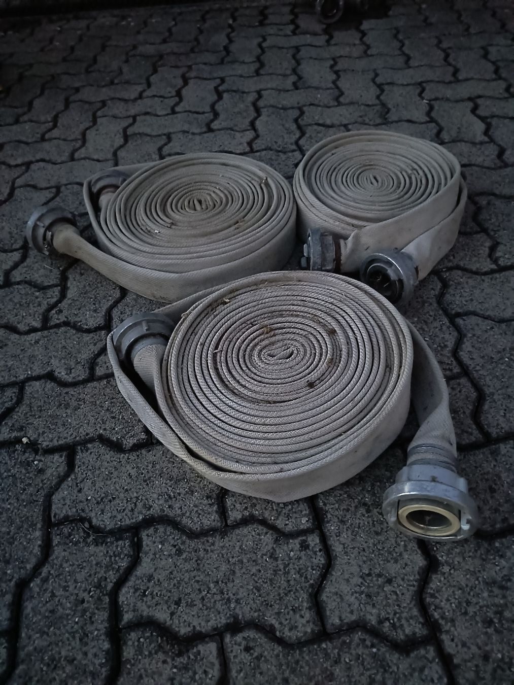 Tubi & Tubi flessibili: Feuerwehrschläuche  – Usato da Richterswil venduto da Fega