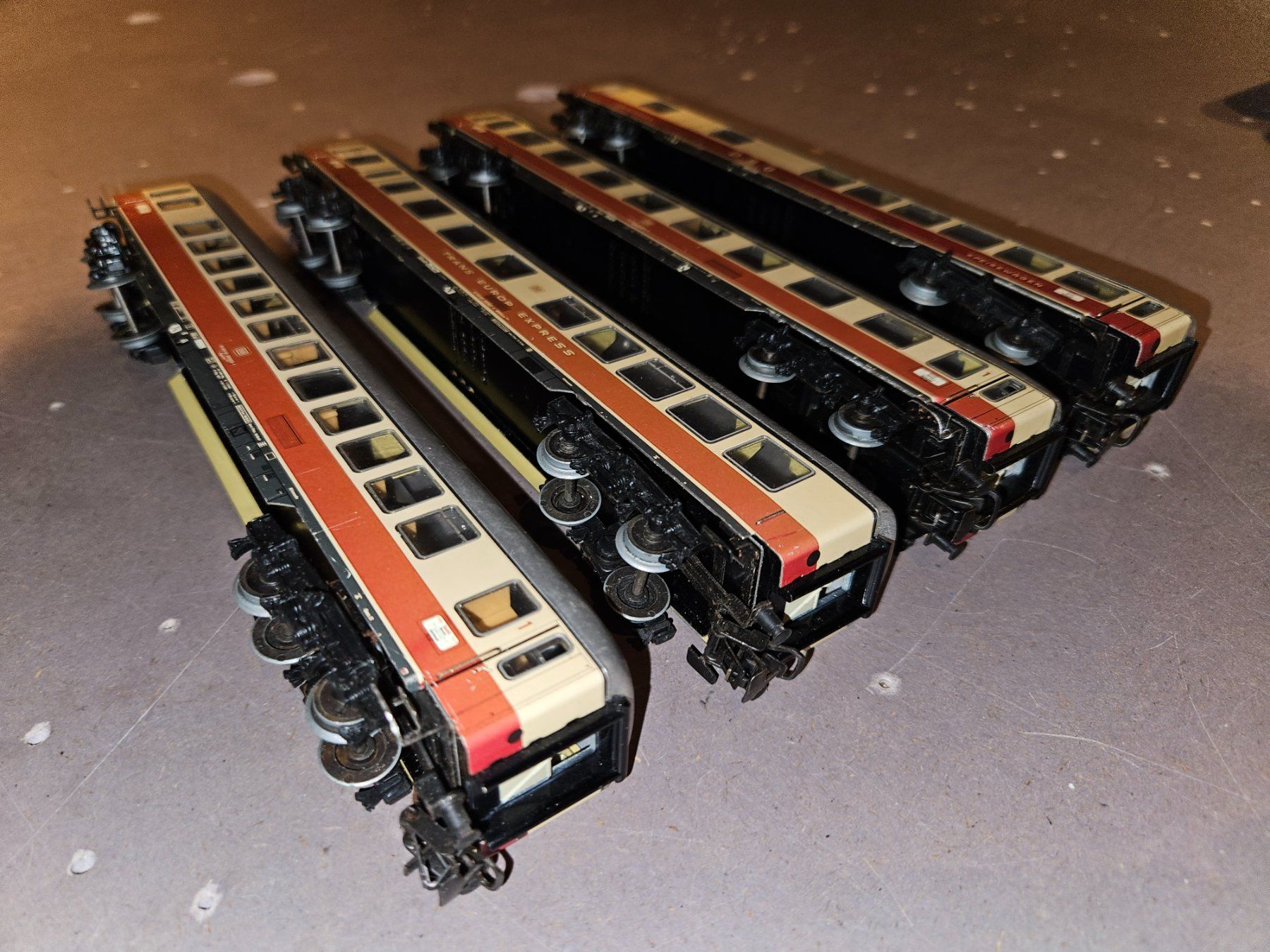 Märklin Modellini di ferrovie: Märklin 4056 4057 DB TEE ohne OVP – Usato da Bern venduto da lukas90pilze 4