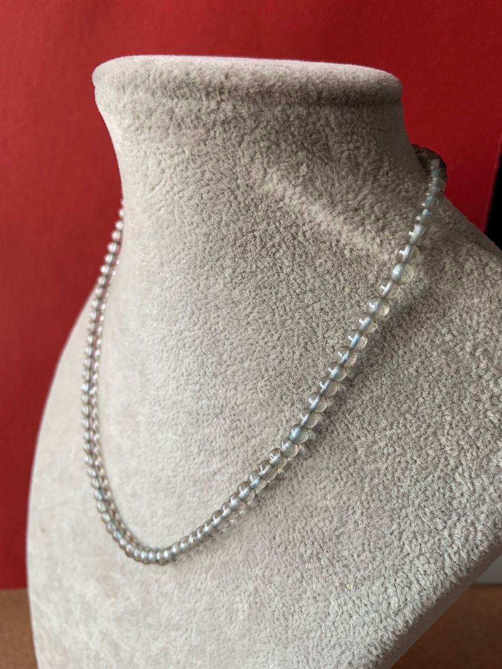 Catenine: Ketteli Grau-hellblau 40 cm fein – Usato da Laufen venduto da belleskulptur 7