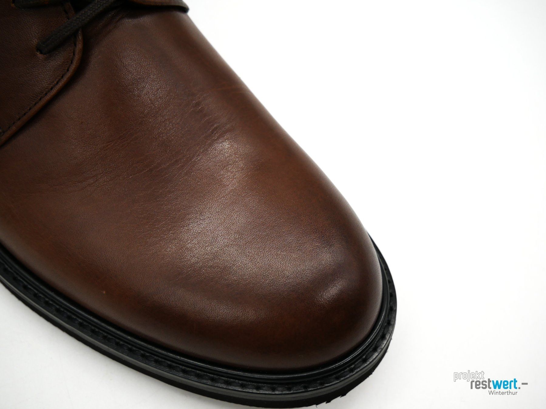 Benelli Scarpe da uomo: BENELLI handgefertigter Lederschuhe braun Gr. 41 – Usato da Winterthur venduto da Restwert_Winterthur 1