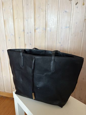 Handtasche Schwarz