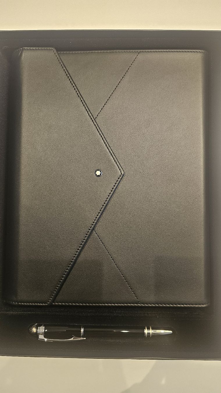 Montblanc Blocchi: Montblanc Augmented Paper Black - NEW – Nuovo (secondo la descrizione) da Baar venduto da fraj1