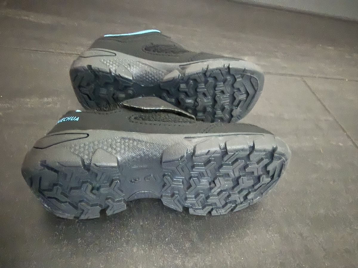Scarpe per ragazzi: Decathlon Wanderschuhe Gr 25 -neu – Nuovo (secondo la descrizione) da Zürich venduto da audrey_dri 3