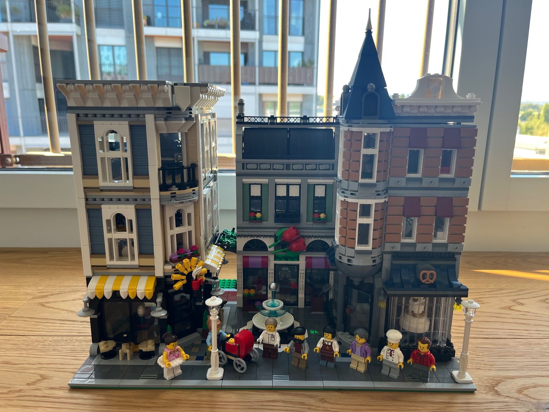 Lego Baukästen: LEGO Creator Expert 10255: Assembly Square – Gebraucht aus Cham von paolom_90 2