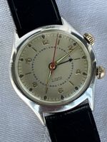 Montre réveil mécanique, vintage,