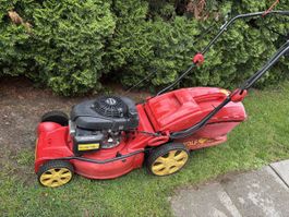 Wolf Rasenmäher mit Honda Motor