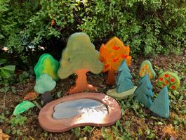 Bäume und Teich - Original Ostheimer Spielfiguren