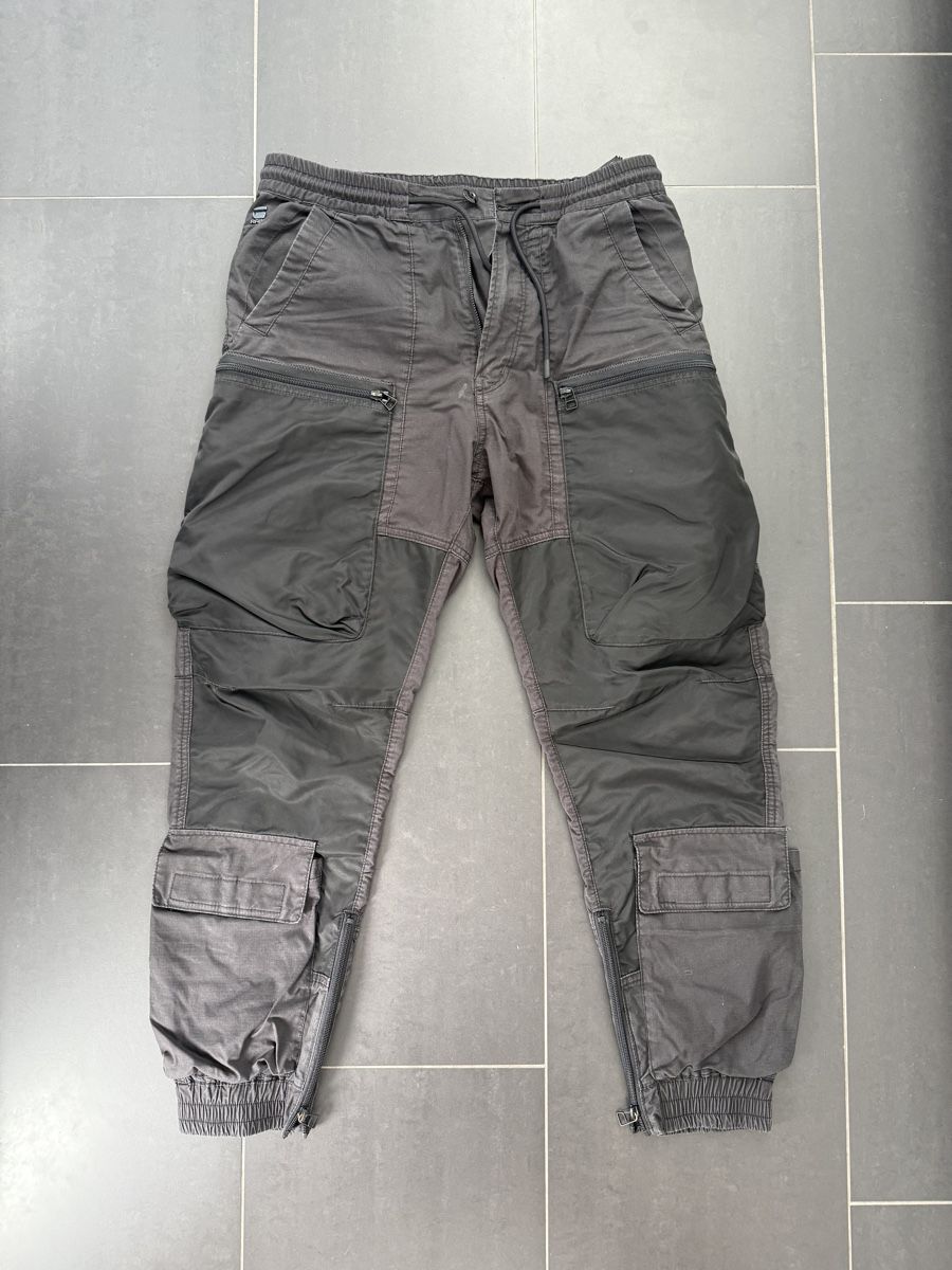 G-Star Hosen: G-Star Hose Schwarz 32 – Gebraucht aus Adliswil von misdemeanor2