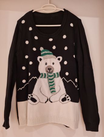 Winterpullover mit Motiv Gr. M