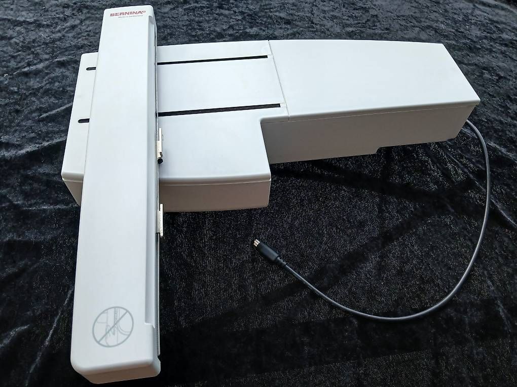 Bernina Macchine da cucire: Bernina Stickmodul 555/560/580 – Usato da Laupen ZH venduto da marsaba