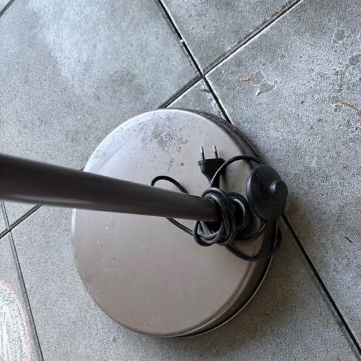 Lampes: Lampe grise – D'occasion à Genève par Ines93 2