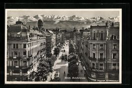Zürich, Bahnhofstrasse aus der Vogelsch